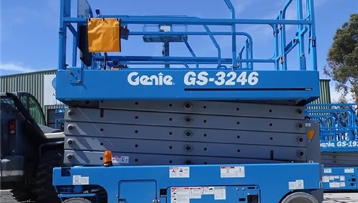 Ножничный подъемник Genue GS 3246